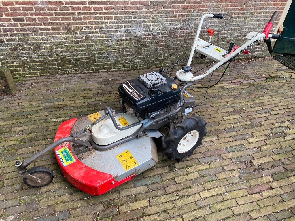 SH60 Kawasaki FC 180v ruwterrein maaier