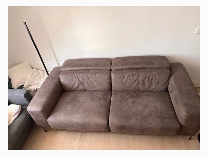 Comfortabele elektrische2-zitsbank relaxfunctie en USB-poort, Ophalen, 75 tot 100 cm, Zo goed als nieuw, Stof