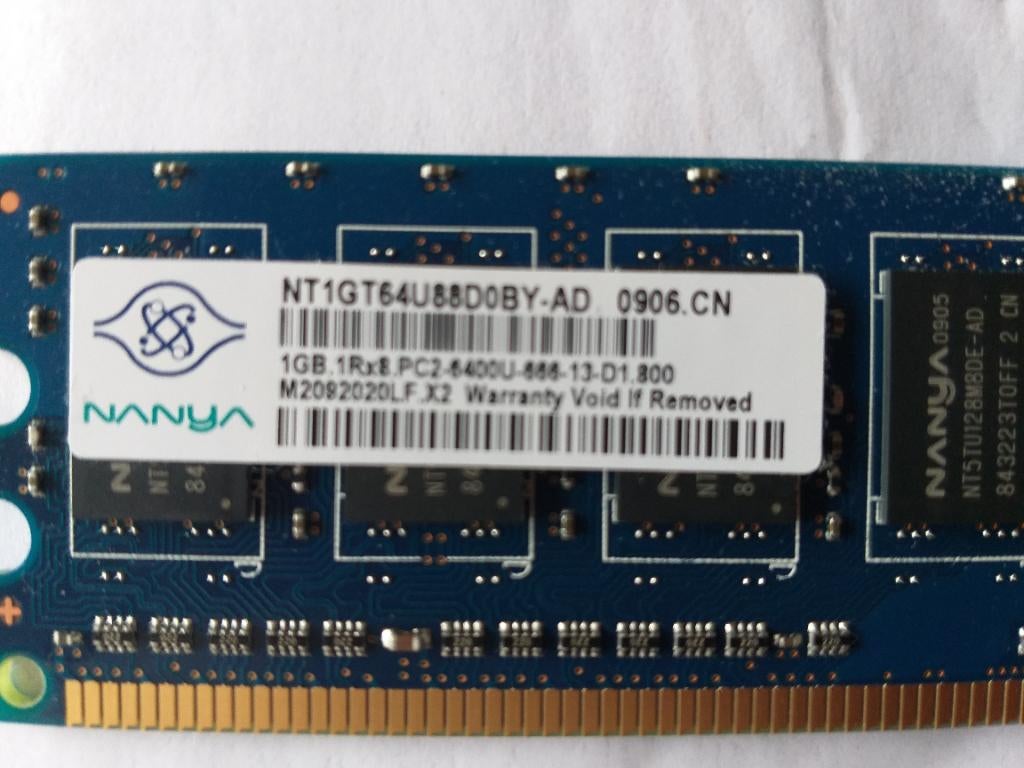 DDR2 geheugenbankje 1 GB NANYA, Computers en Software, 1 GB of minder, Ophalen of Verzenden, Zo goed als nieuw, DDR2