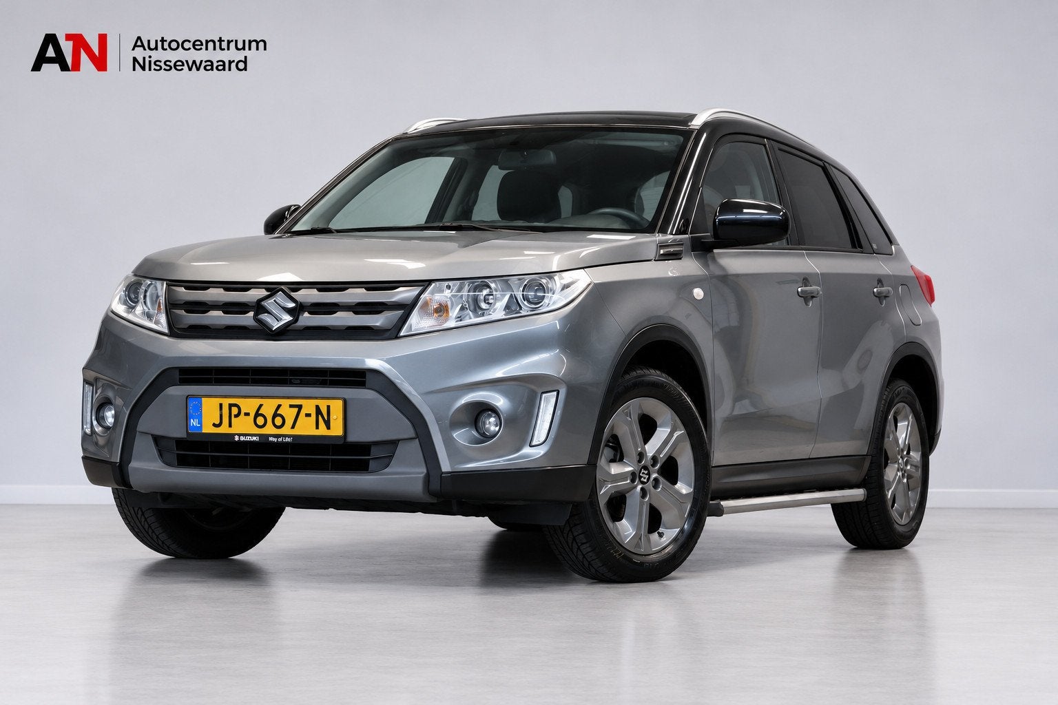 Suzuki Vitara 1.6 Exclusive |Navi|Cam|Trekhaak, Auto's, Voorwielaandrijving, Dealer onderhouden, Stof, 4 cilinders
