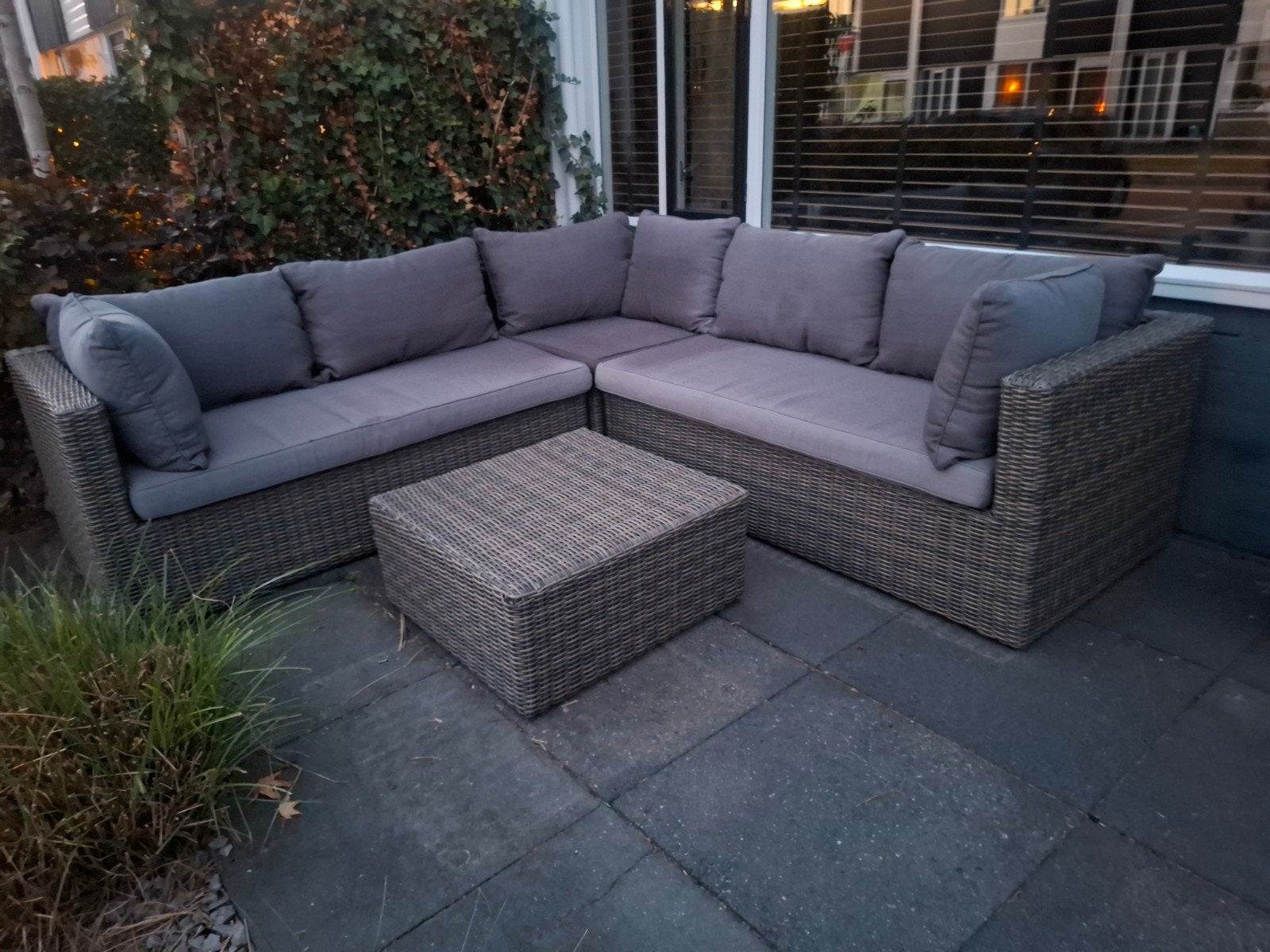 Prachtige loungeset 240x240cm. kan bezorgd!, Tuin en Terras, Ophalen, 5 zitplaatsen, Gebruikt, Bank