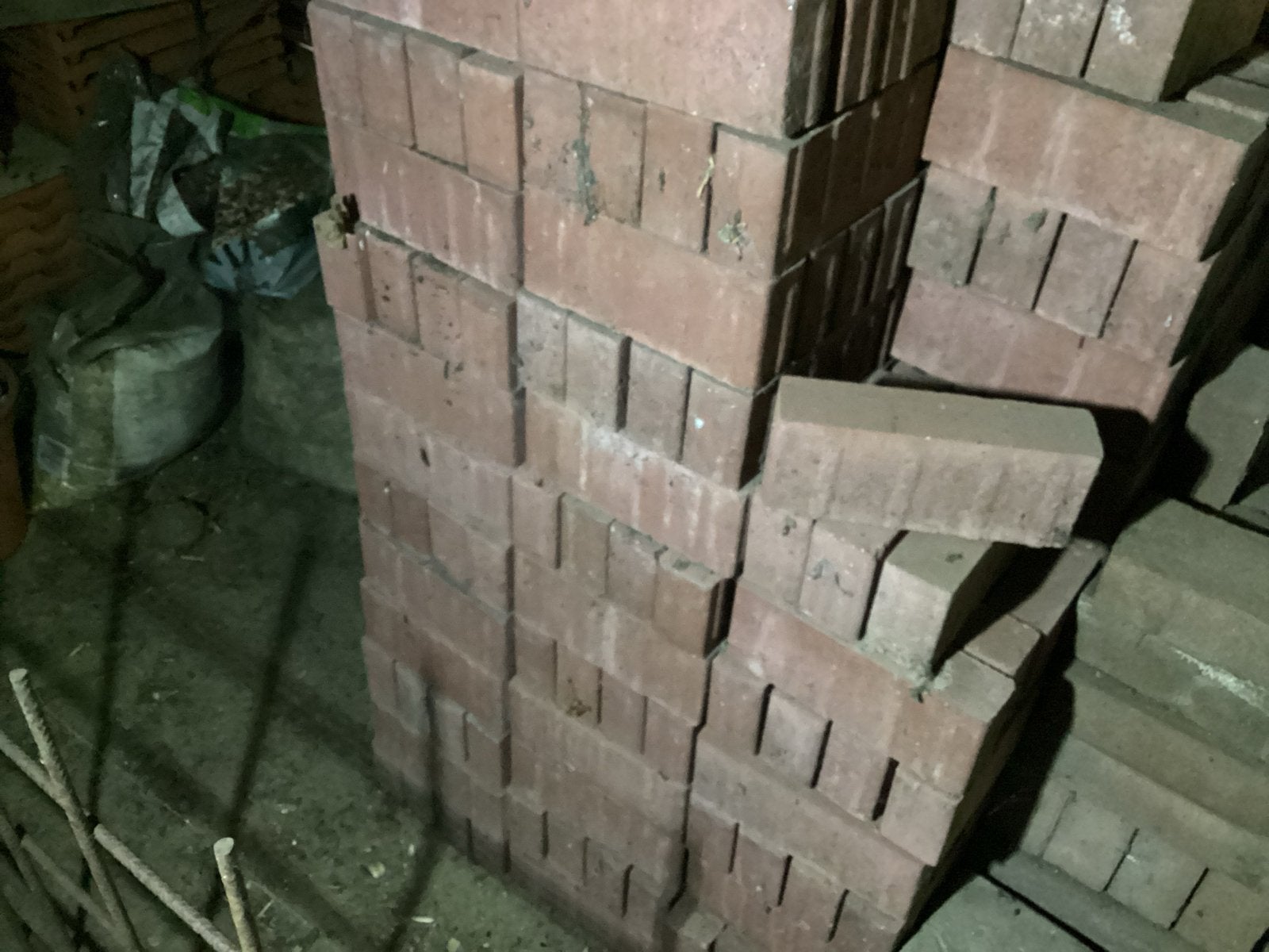 559 stuks rode betonklinkers 20x5x8 cm, Tuin en Terras, Ophalen, Klinkers, Nieuw, 5 tot 10 m²