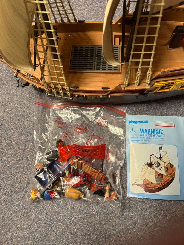 Playmobil piratenschip met accessoires en poppetjes, Kinderen en Baby's, Speelgoed | Playmobil, Ophalen, Gebruikt, Complete set