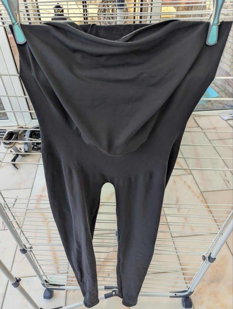 Noppies zwangerschaps legging. Valt als S, Ophalen of Verzenden, Zo goed als nieuw, Zwart, Broek of Spijkerbroek