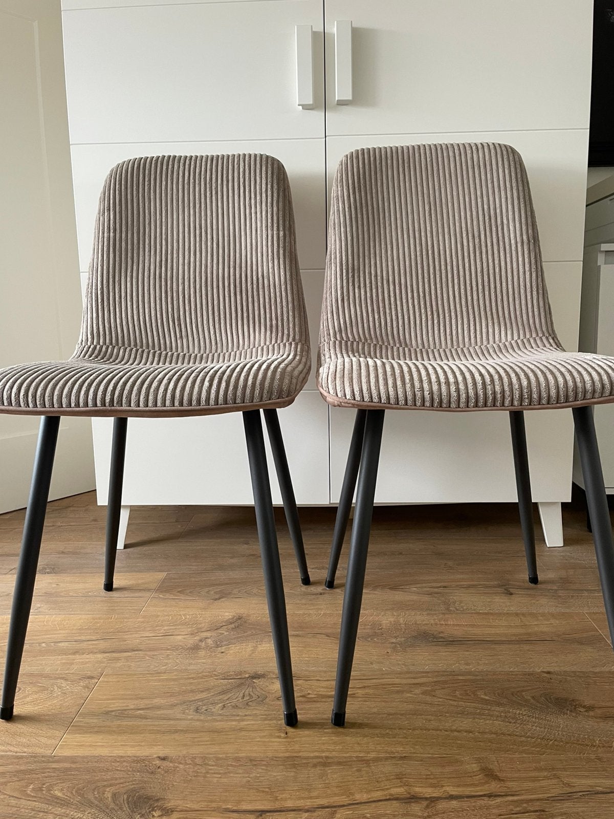 Eetkamerstoelen - Zandkleur (2x), Ophalen, Twee, Overige kleuren, Nieuw