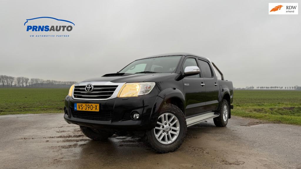 Toyota HiLux 3.0 D-4D SR DC | Gekeurd als grijskenteken!, Auto's, 13 km/l, Euro 5, Gebruikt, Zwart