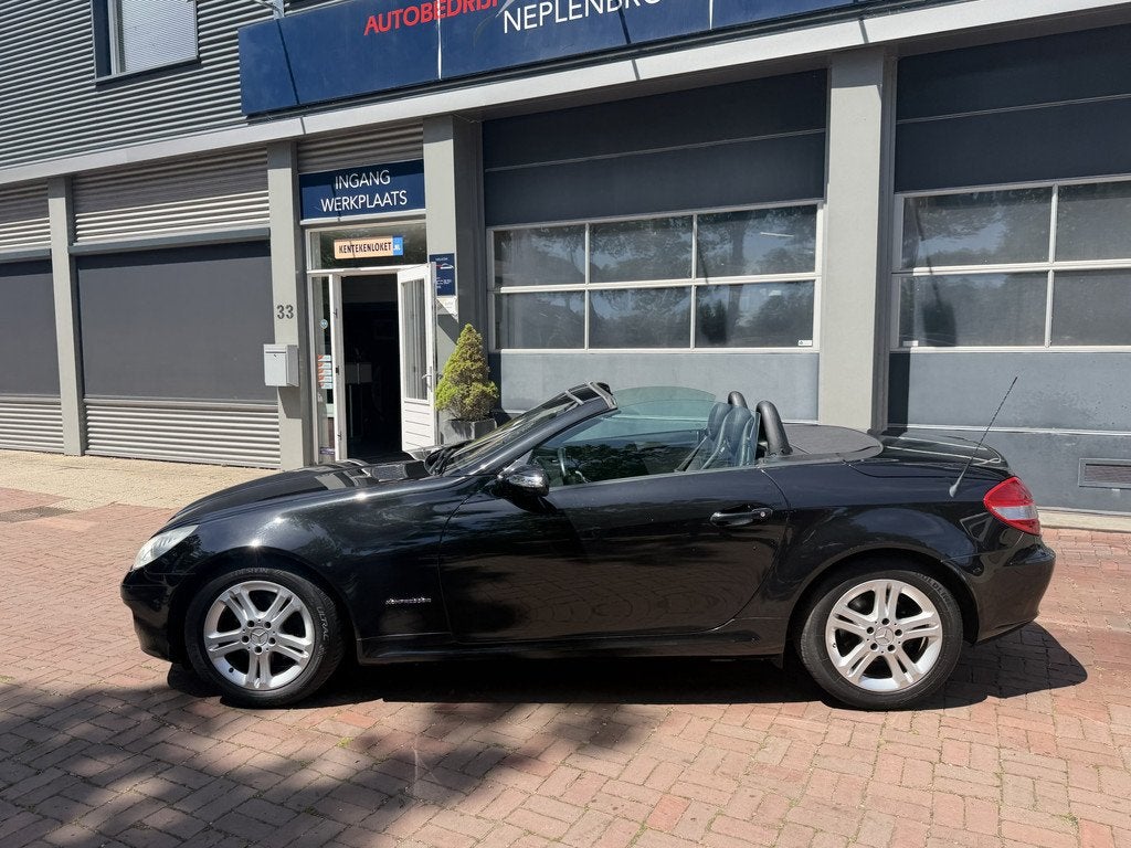 Mercedes-Benz SLK 200 K Automaat | Navi | Winterpakket | Led, Auto's, Mercedes-Benz, Automaat, Gebruikt, Zwart, 4 cilinders