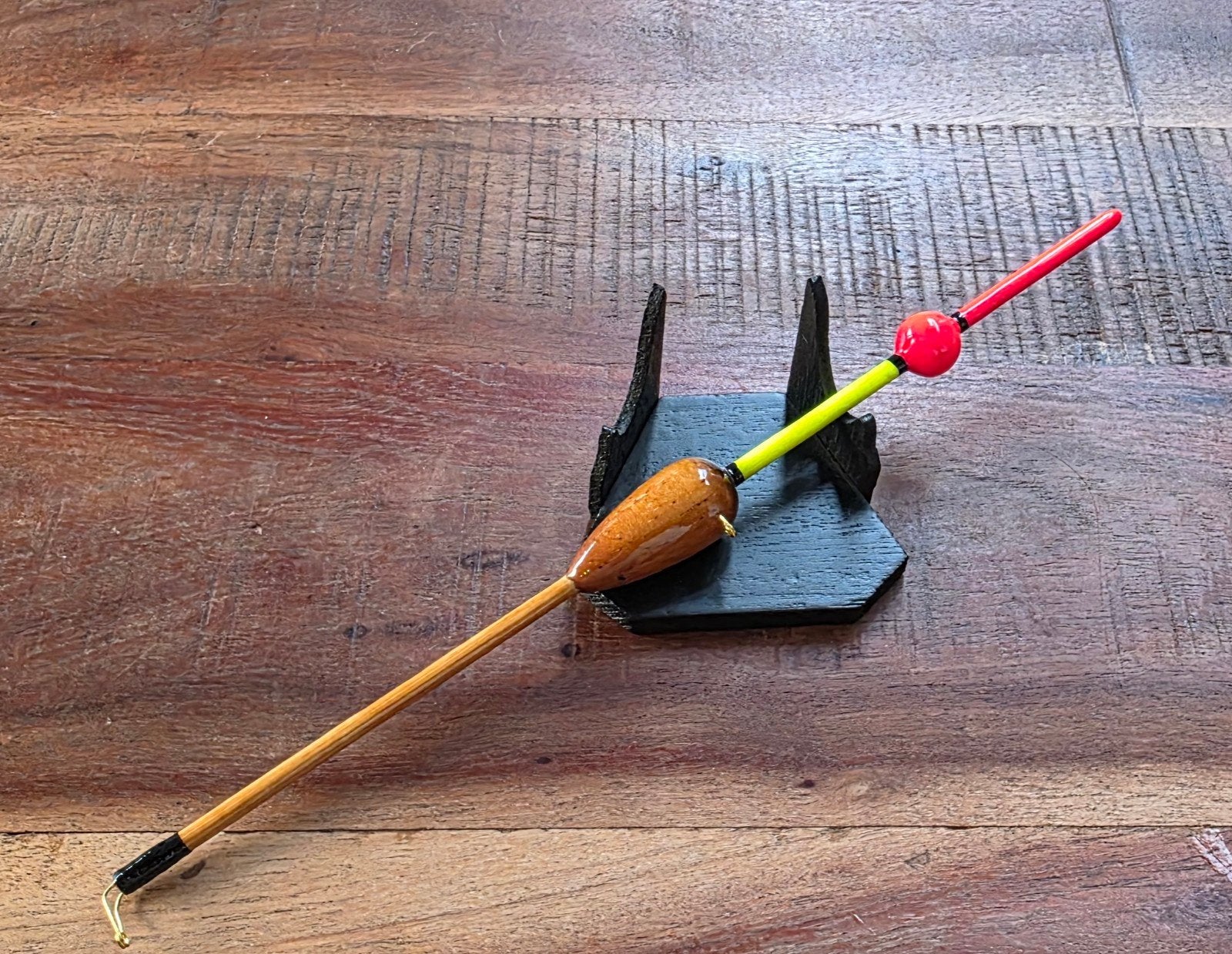 Handgemaakte (Premium) snoekbaars pen "HP Floats" Model 68, Watersport en Boten, Ophalen of Verzenden, Nieuw, Dobber of Lood