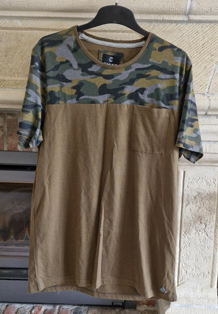 Chief-Heren tshirt KM-maat XL-khaki groen+army print-NIEU, Chief, Verzenden, Groen, Maat 56/58 (XL)