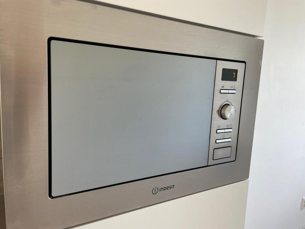Indesit inbouwmagnetron, Ophalen, 60 cm of meer, Grill, Inbouw