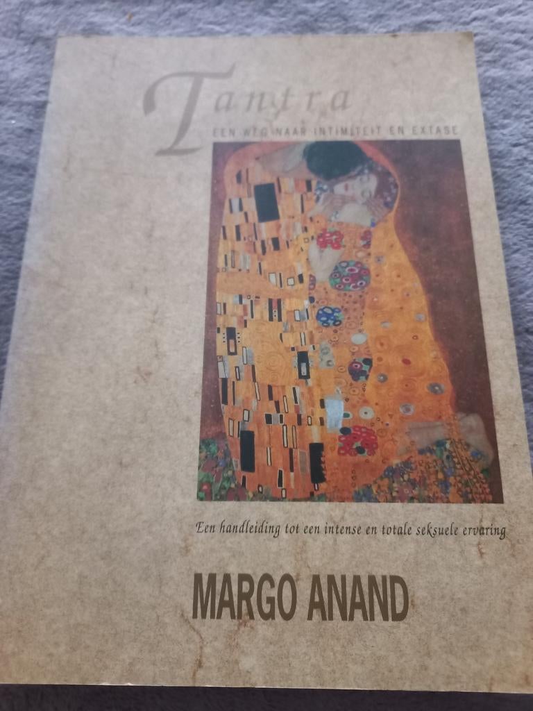 Margot Anand - Tantra, een weg naar intimiteit en extase, Margot Anand, Ophalen of Verzenden, Zo goed als nieuw, Instructieboek