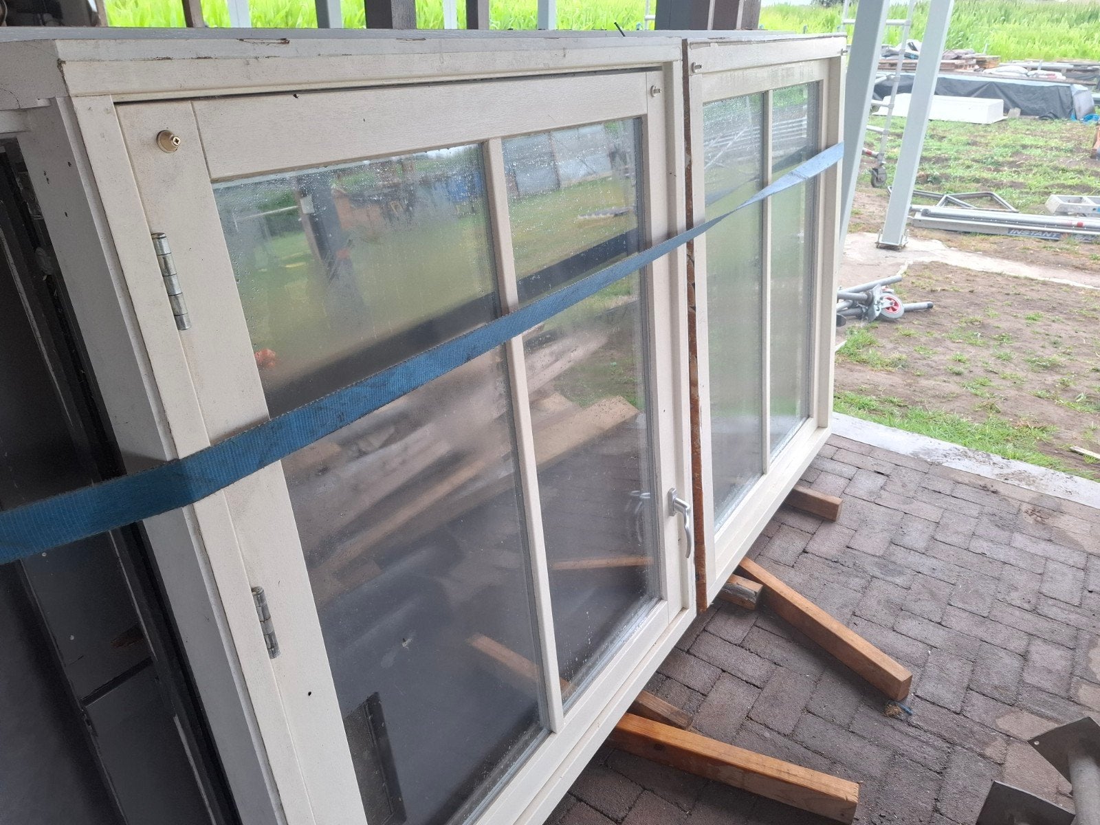 kozijn (erker), Ophalen, Zo goed als nieuw, Hout, 225 cm of meer