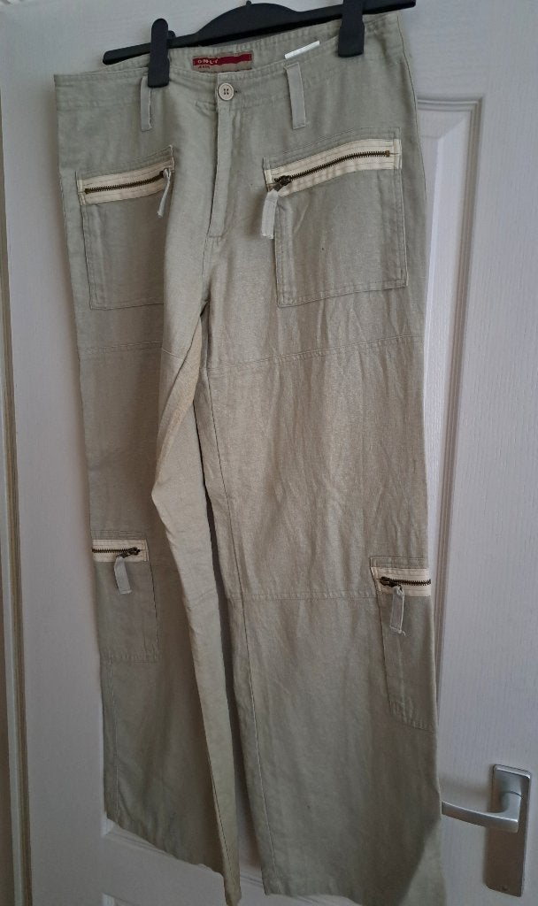 Nieuwe Lichtgroene kaki linnen broek maat 40 42 L ONLY, Maat 38/40 (M), Only, Ophalen of Verzenden, Zo goed als nieuw