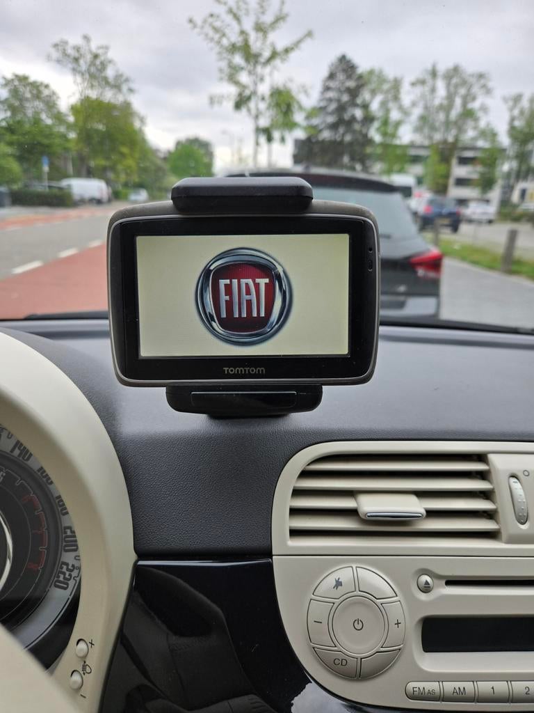 TomTom navigatiesysteem voor Fiat 500, Auto diversen, Autonavigatie, Ophalen of Verzenden