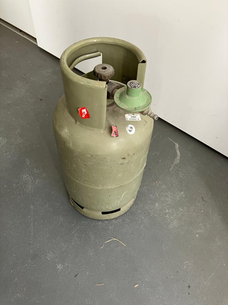 Groene gasfles 5kg met drukregelaar, Caravans en Kamperen, Ophalen of Verzenden, Gebruikt