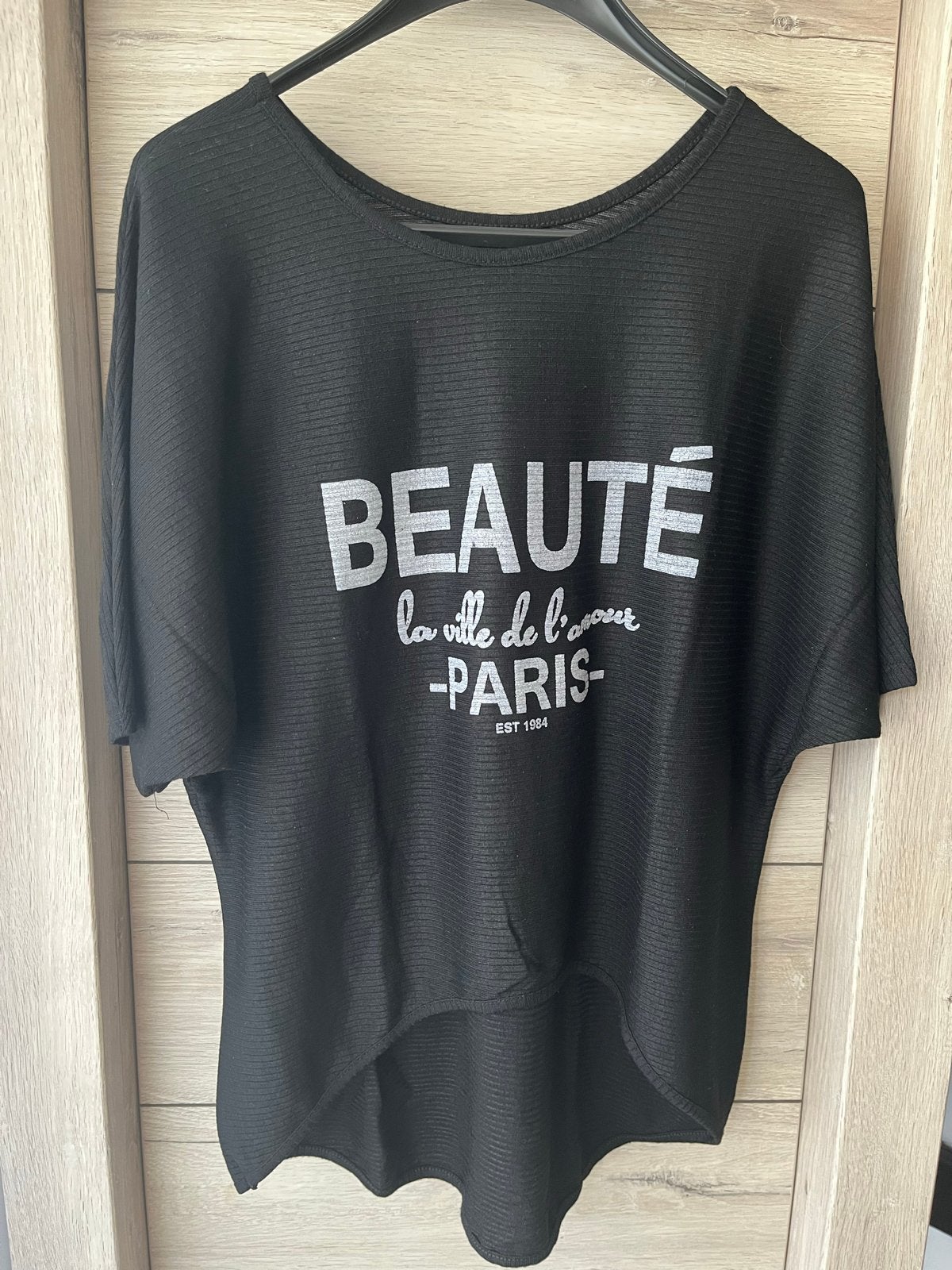 Zwart shirt met 'BEAUTÉ PARIS' opdruk, universele maat, Zwart, Maat 46/48 (XL) of groter, Ophalen of Verzenden, Korte mouw