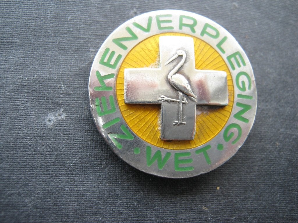 Verpleegstersspeld Wet Ziekenverpleging m. Ooievaar, Verzenden