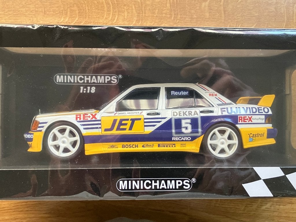 Mercedes 190 E 2.5 16v Evo1 DTM 1989 Nr 5  1/18 Minichamps, Hobby en Vrije tijd, Modelauto's | 1:18, Ophalen of Verzenden, Nieuw