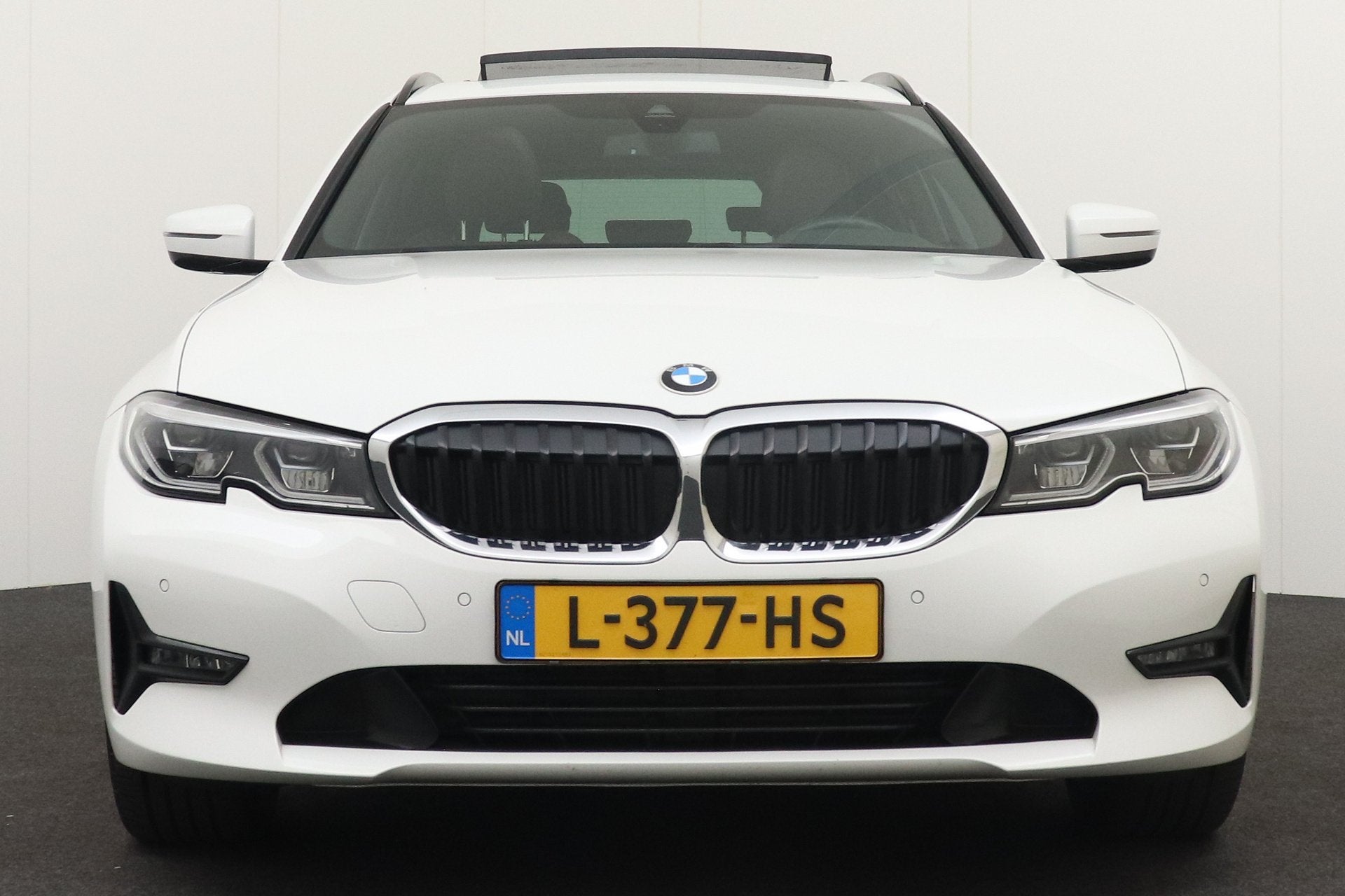 BMW 3 Serie Touring 330e M-Sport Pano-dak Camera Leder Elek., Automaat, 1998 cc, Achterwielaandrijving, Gebruikt