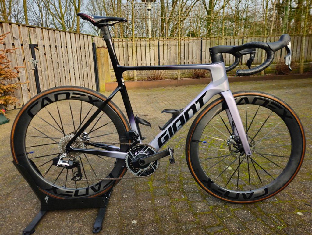 Giant Propel Advanced SL Disc 0  Sram Red AXS E1 M/L 2025, Carbon, Zo goed als nieuw, 57 tot 61 cm, Meer dan 20 versnellingen