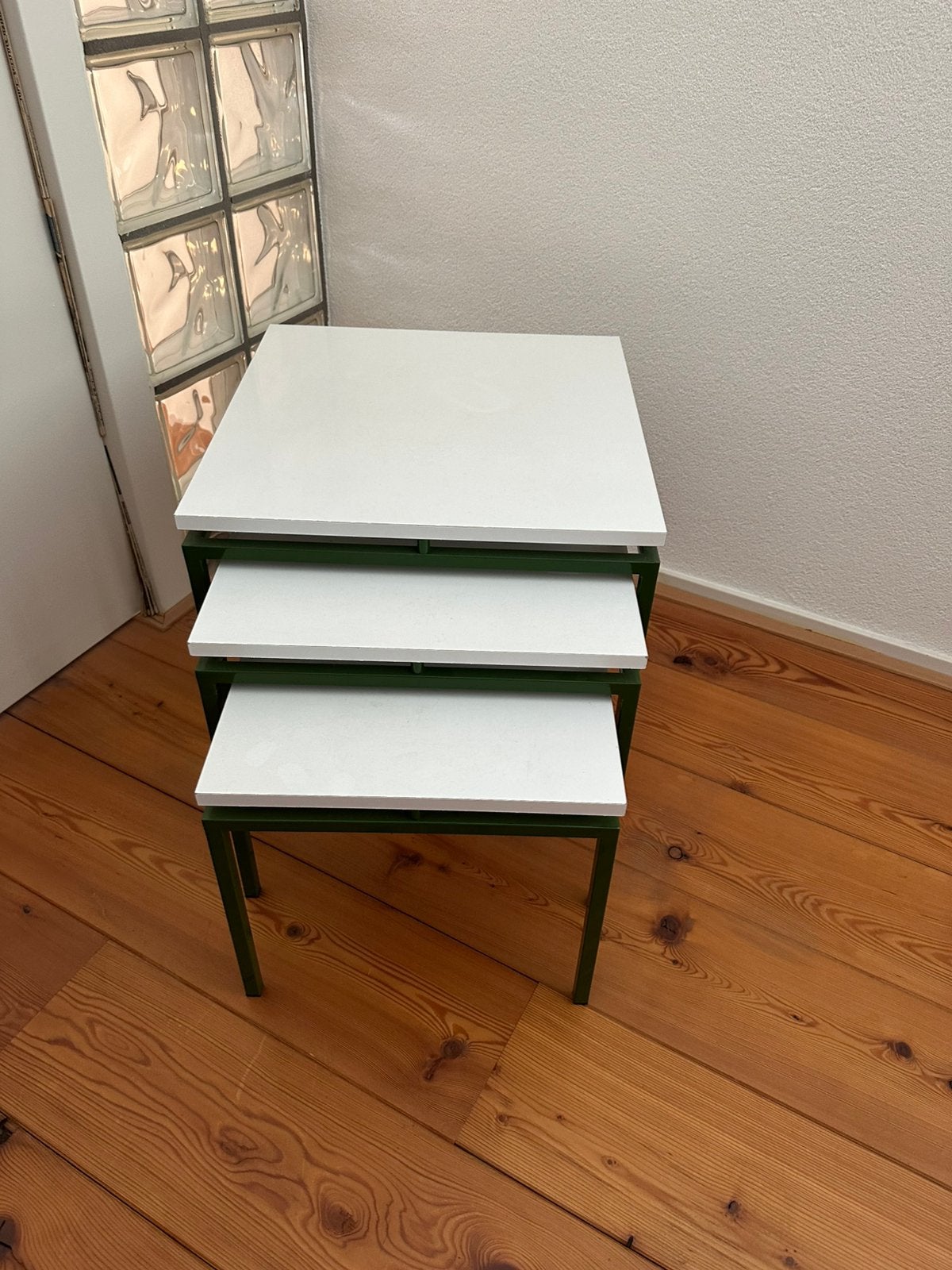 Vintage retro tafeltjes 3 stuks, Huis en Inrichting, Minder dan 55 cm, Gebruikt, Rond, Ophalen