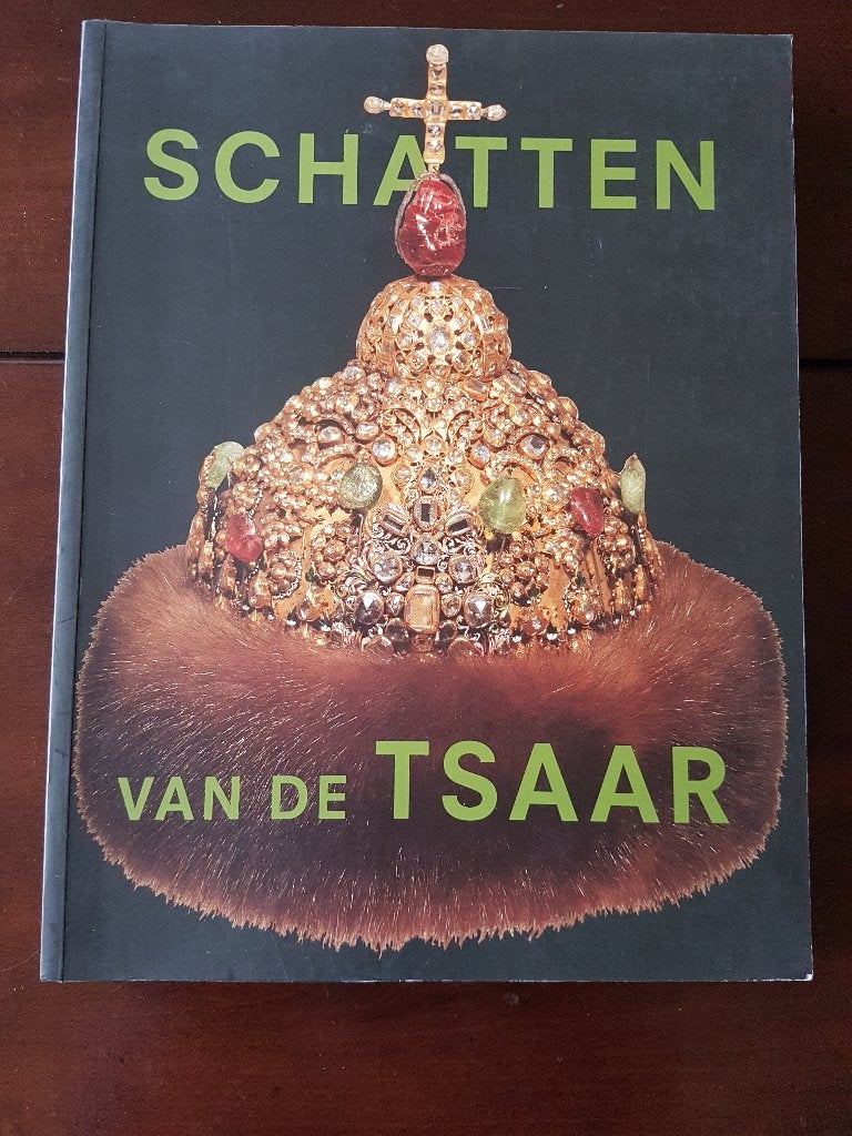 Schatten van de Tsaar - mooie catalogus., Boeken, Ophalen of Verzenden, Gelezen, Catalogus