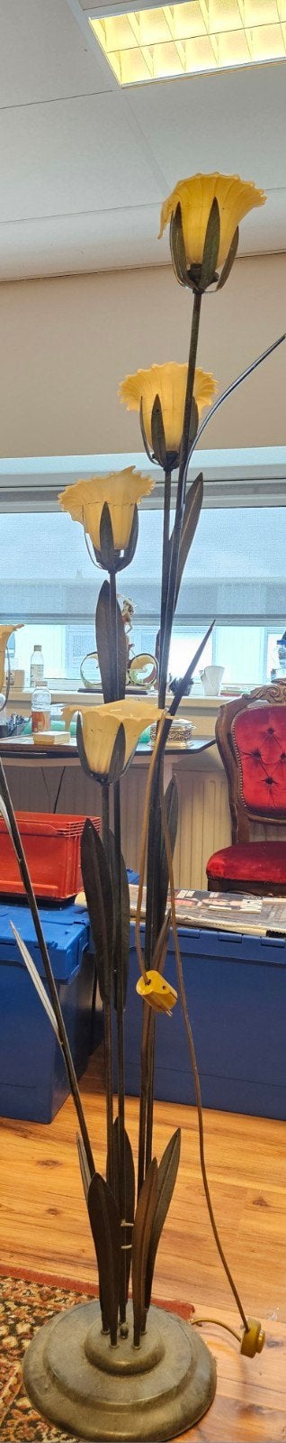 vintage metalen bloemenlamp, Ophalen