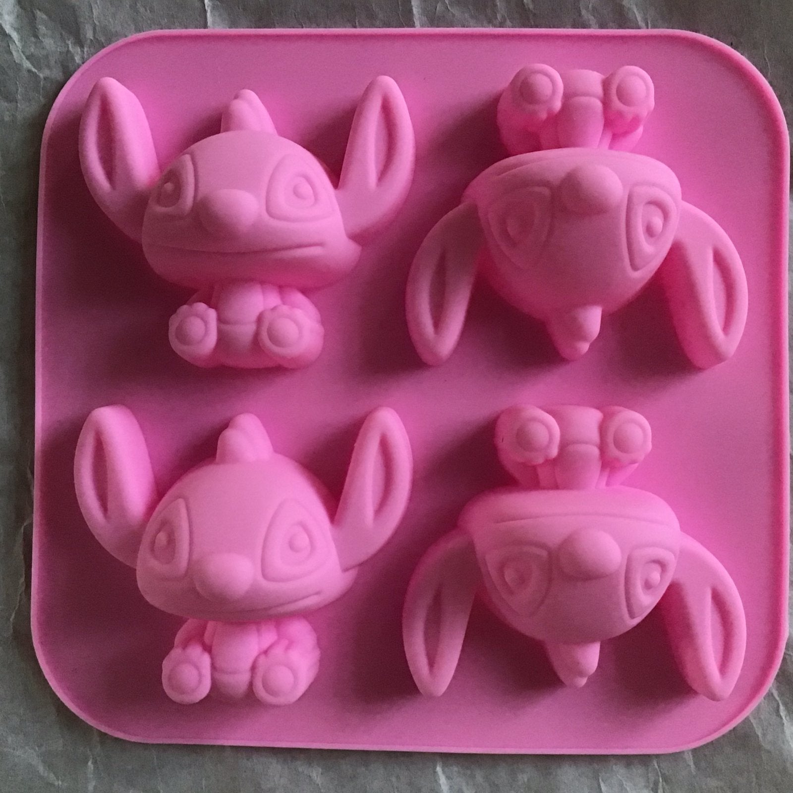Stitch siliconen bakvorm mal zeep snoep cake gips koek vorm, Hobby en Vrije tijd, Ophalen of Verzenden, Nieuw, Bakvorm