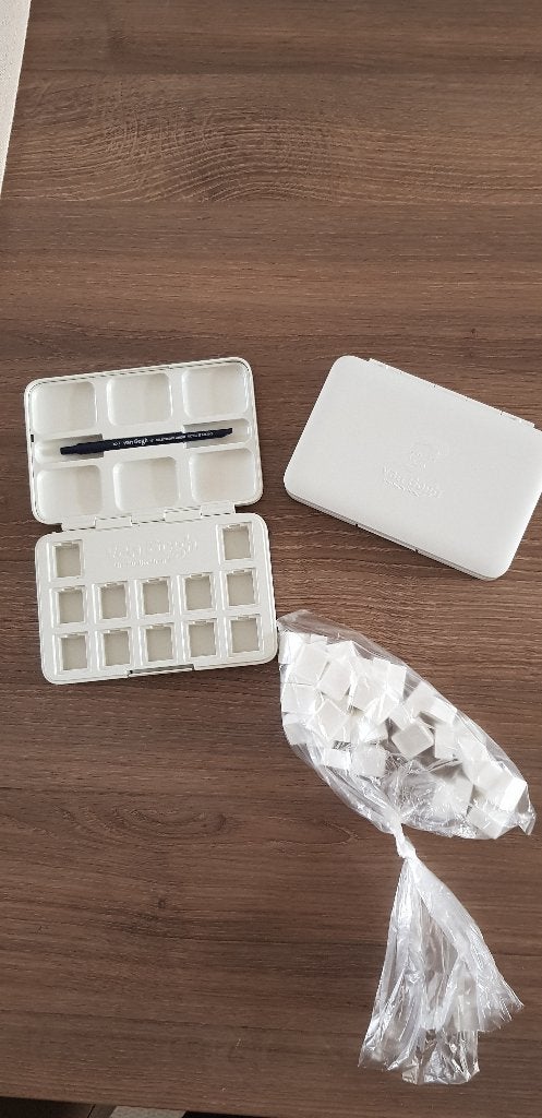 Lege aquarel bakjes en halve napjes, Ophalen of Verzenden, Nieuw, Waterverf