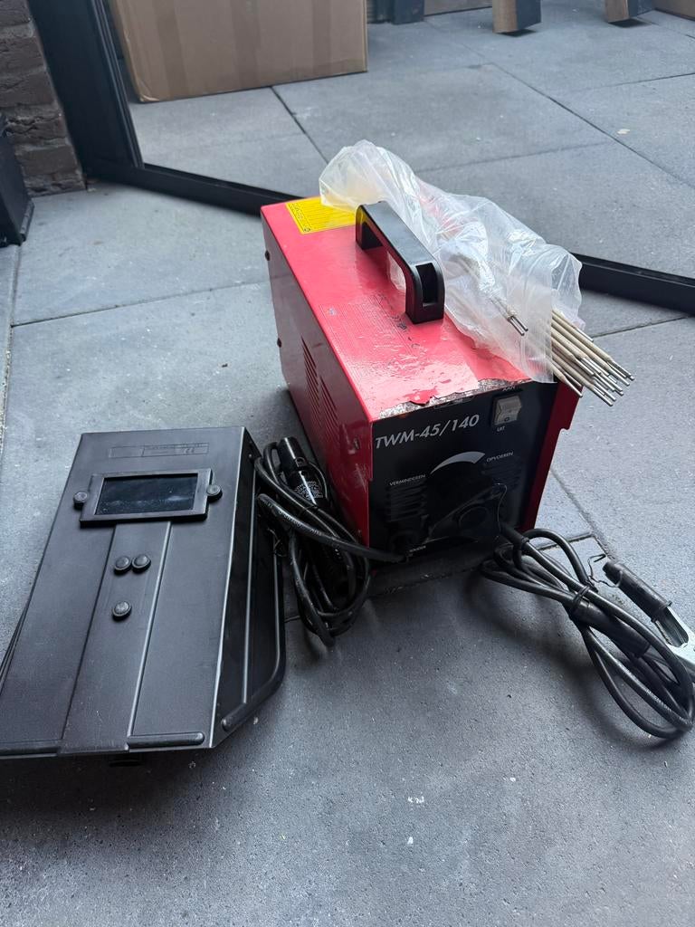 Lasapparaat TWM-45/140 - Nauwelijks gebruikt, direct inzetba, Doe-het-zelf en Verbouw, Gereedschap | Lasapparaten, Ophalen, Elektroden