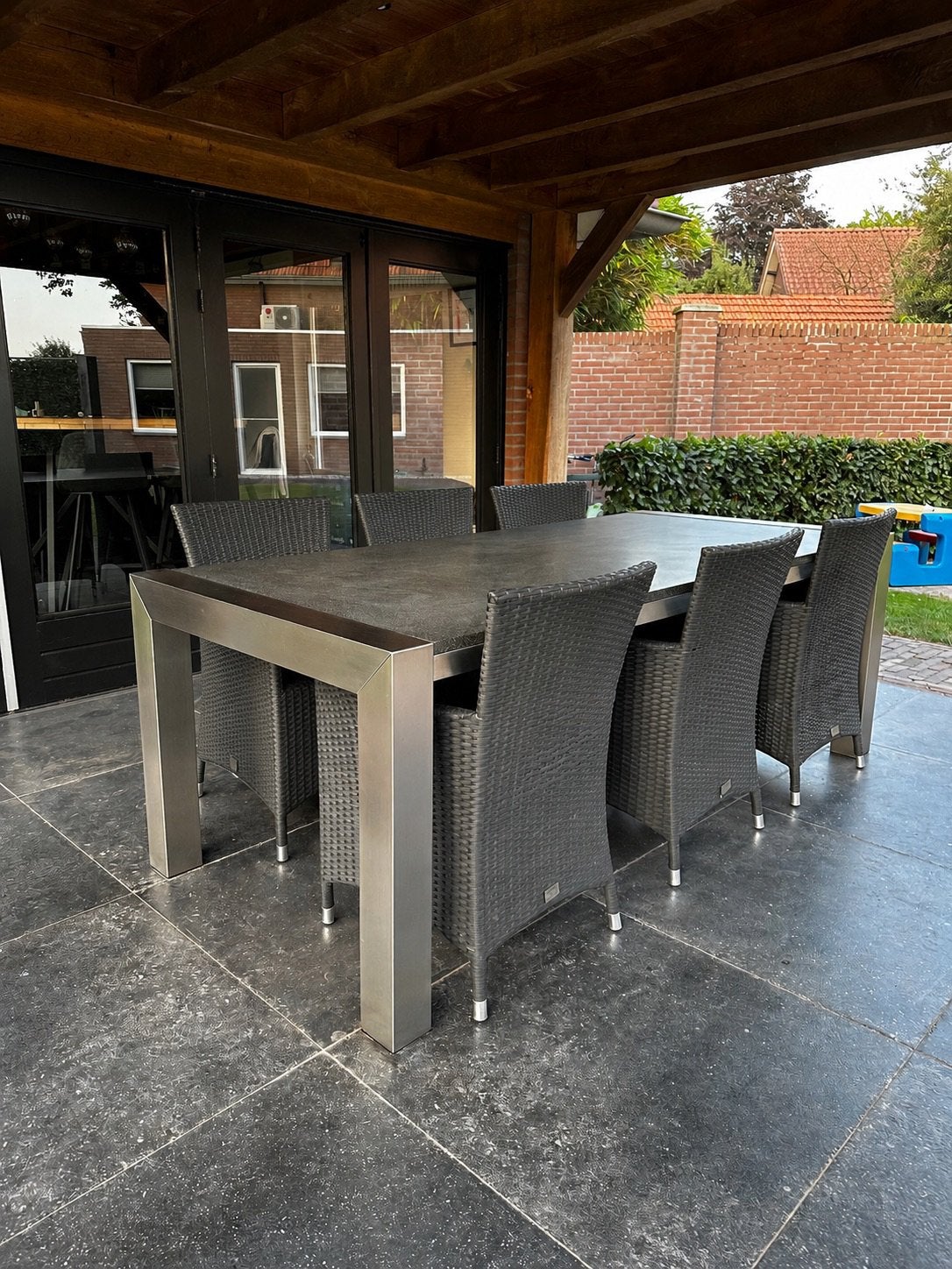 Luxe natuurstenen/RVS tuintafel met 6 Bois le Duc stoelen, Ophalen, Gebruikt, Eettafel, 6 zitplaatsen