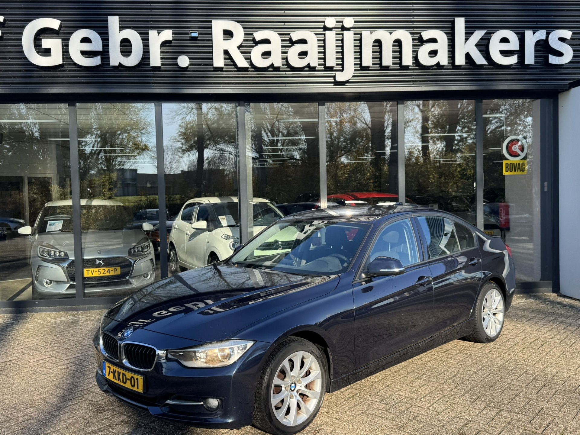 BMW 3-serie 320d Edition Business*Navi*ECC*EXPORT/EX.BPM*, Auto's, Euro 5, 4 cilinders, Blauw, Origineel Nederlands
