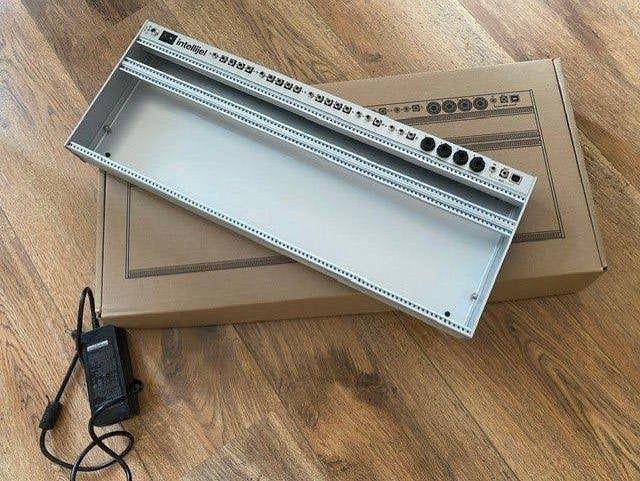 Intellijel Designs Palette 104HP 4U - Eurorack Case, Ophalen, Zo goed als nieuw