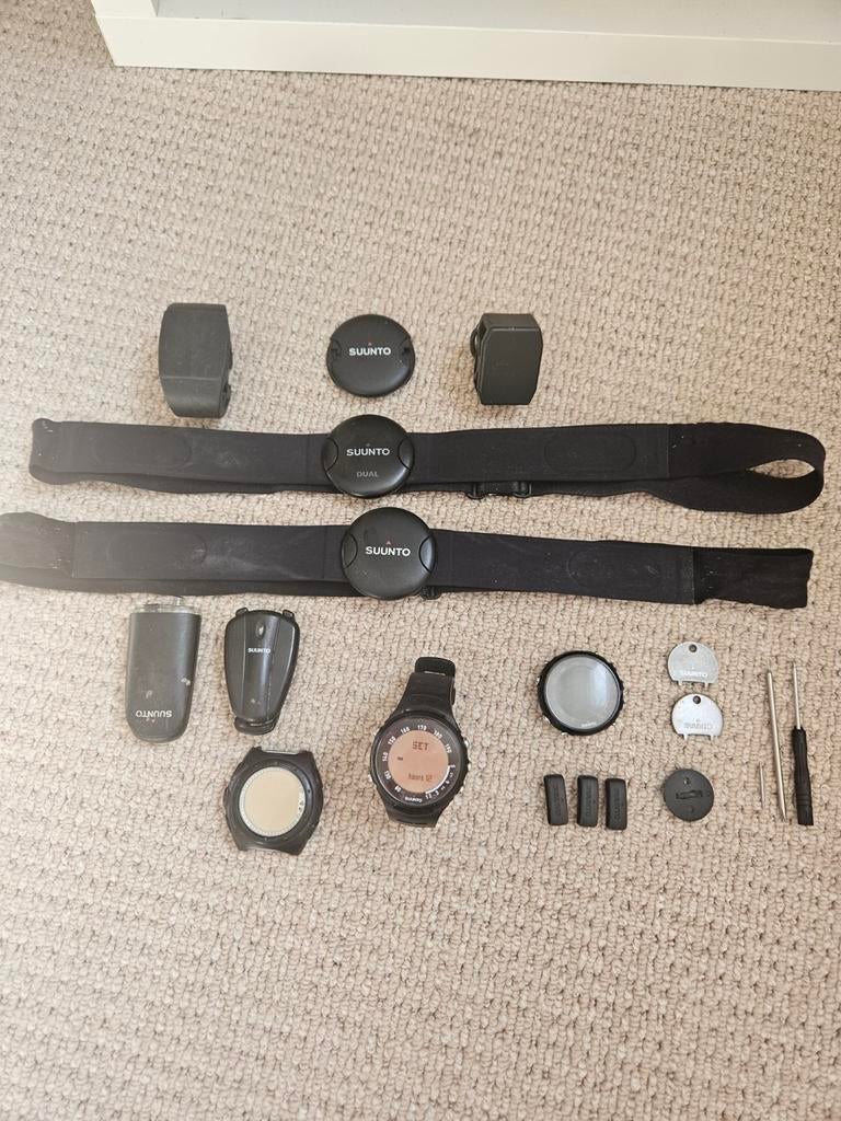 Suunto sporthorloges en accessoires, Gebruikt, Zwart, Ophalen of Verzenden, Suunto