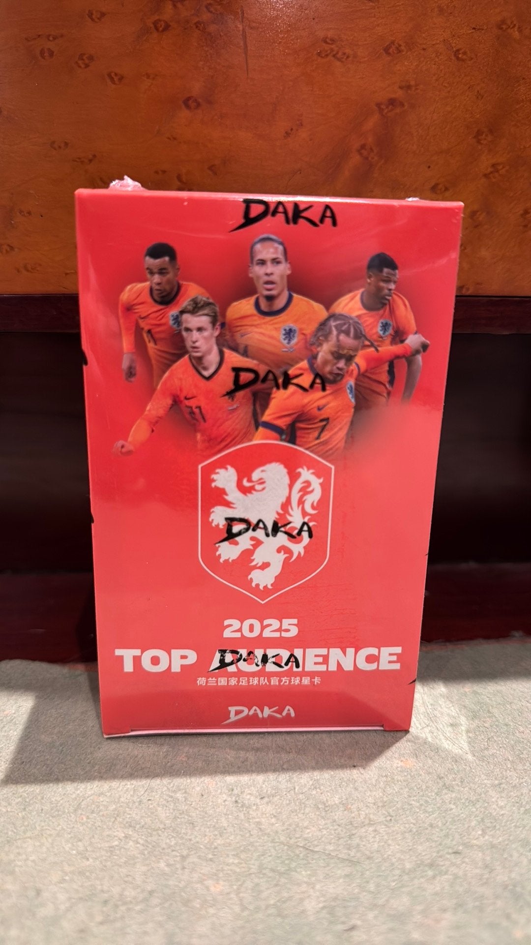 DAKA Netherlands 2025 Top Audience - Sealed Box - Bundel, Ophalen of Verzenden, Nieuw, Buitenlandse clubs, Overige typen