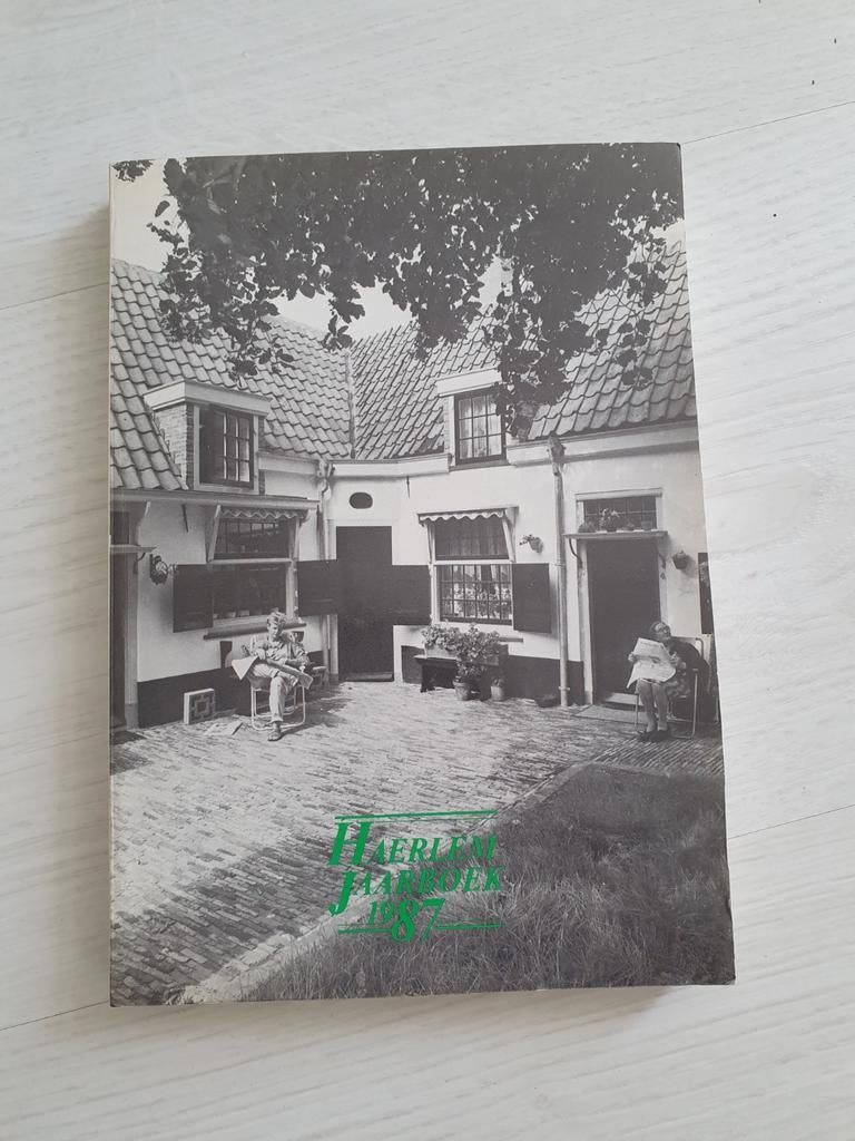 Haerlem Jaarboek 1987 - Historische Uitgave, Ophalen of Verzenden, 20e eeuw of later, Gelezen, Diverse auteurs