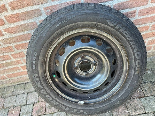 Peugeot 307 SW Reserve Wiel Nieuwe Band + Tas 195/65 R15, Ophalen, Zo goed als nieuw