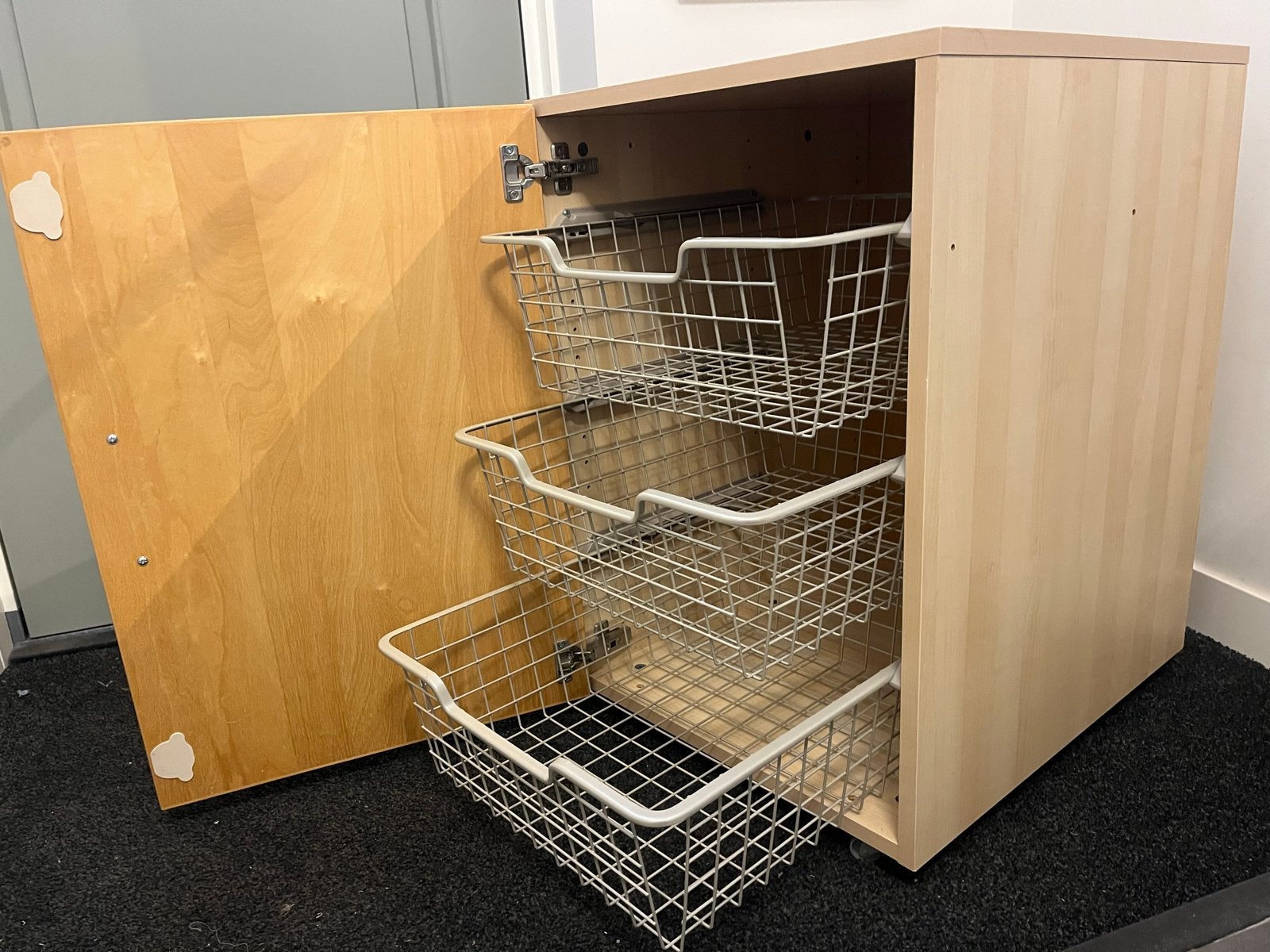 IKEA PAX kast met 3 draadmanden + wieltjes b 50 d 60 h 70 cm, Ophalen, Zo goed als nieuw