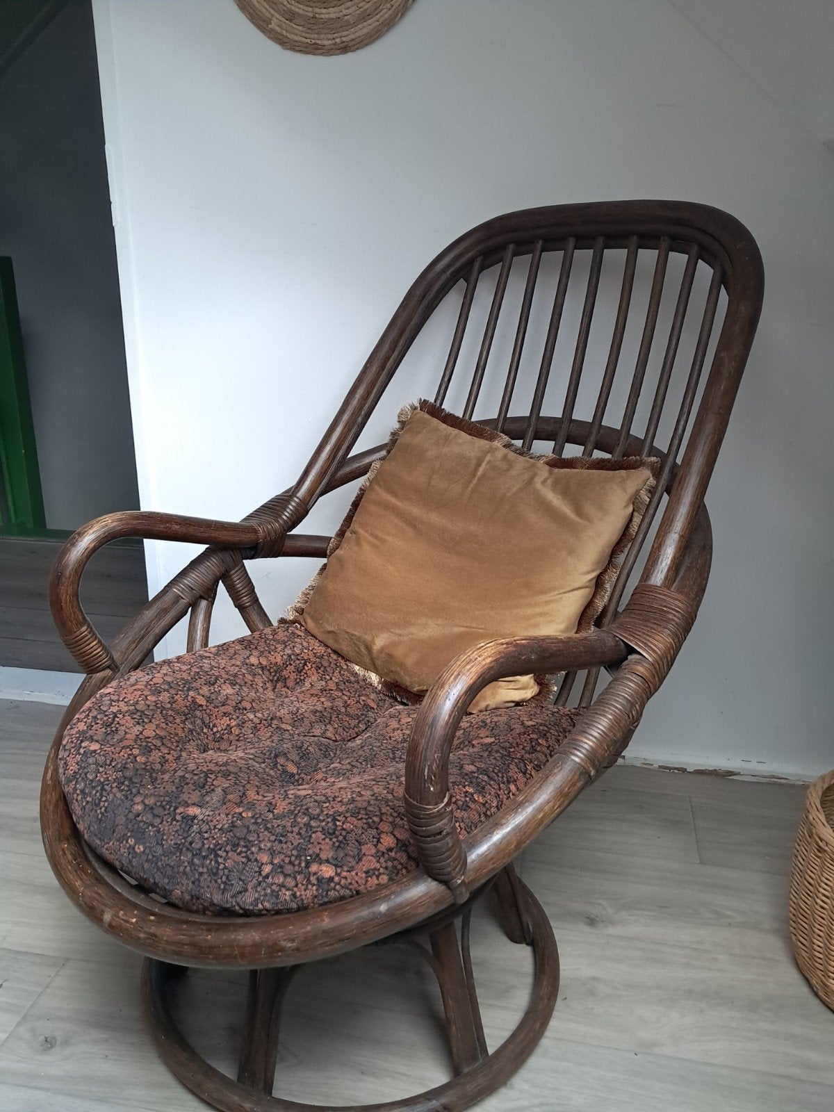 Vintage rotan draai fauteuil met kussens, Ophalen, Gebruikt, 75 tot 100 cm, Vintage, Retro