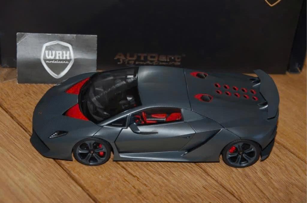 1:18 LAMBORGHINI SESTO ELEMENTO 74671 Autoart signature WRH, Verzenden, Zo goed als nieuw, Auto, Autoart