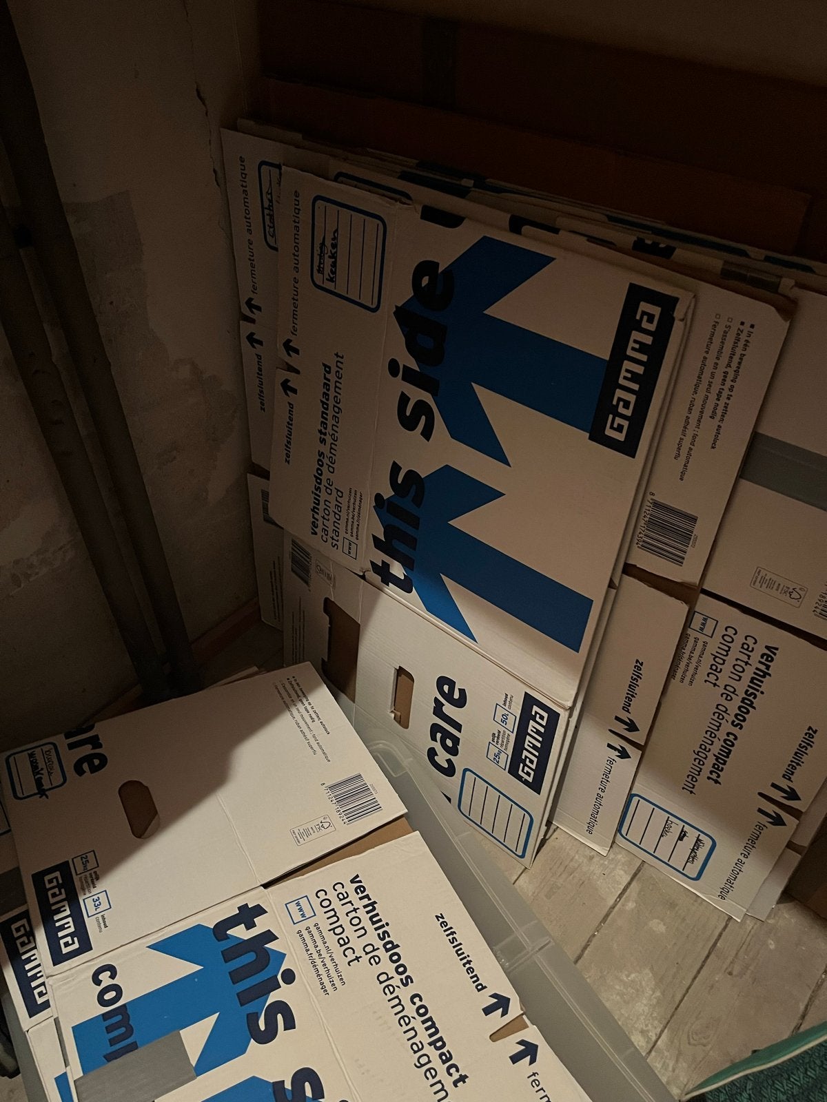 Gratis verhuisdozen in verschillende formaten, Doe-het-zelf en Verbouw, Kratten en Dozen, Ophalen, 40 tot 60 cm, Opvouwbaar, 50 tot 75 cm