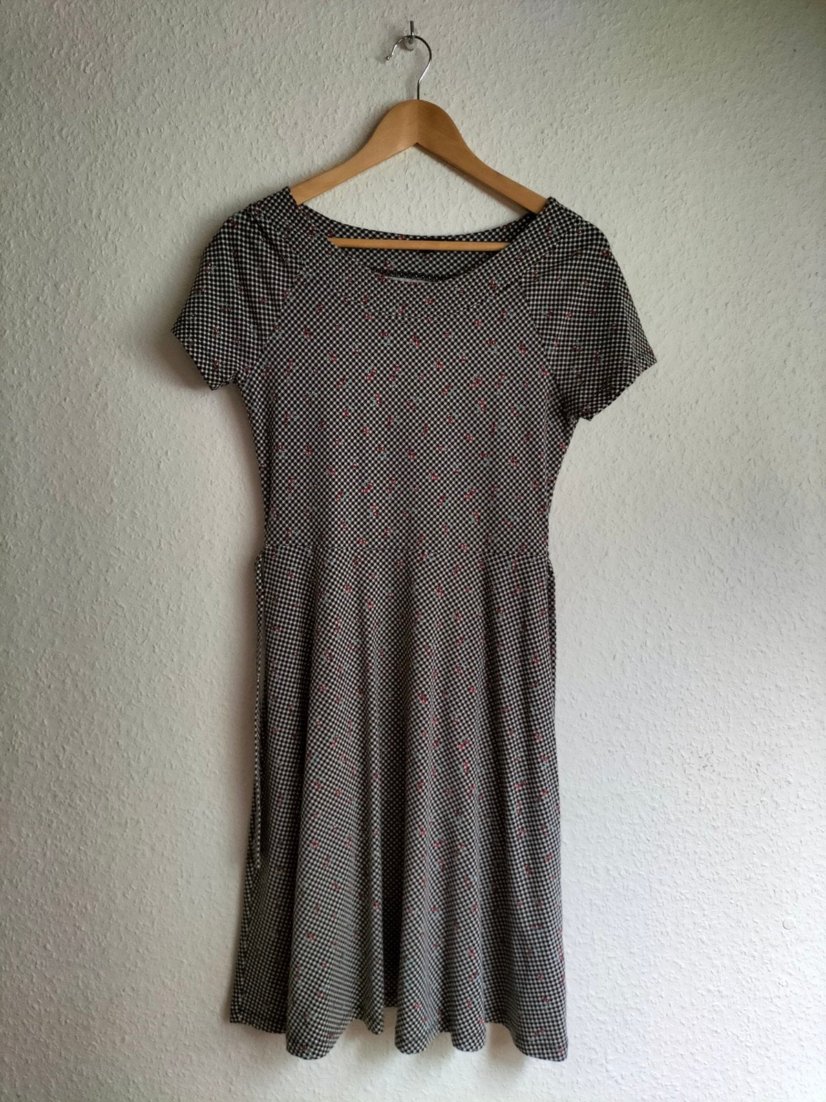 jurk van King Louie met pepita ruitje maat S, Kleding | Dames, Ophalen, Meerkleurig, Zo goed als nieuw, Knielengte