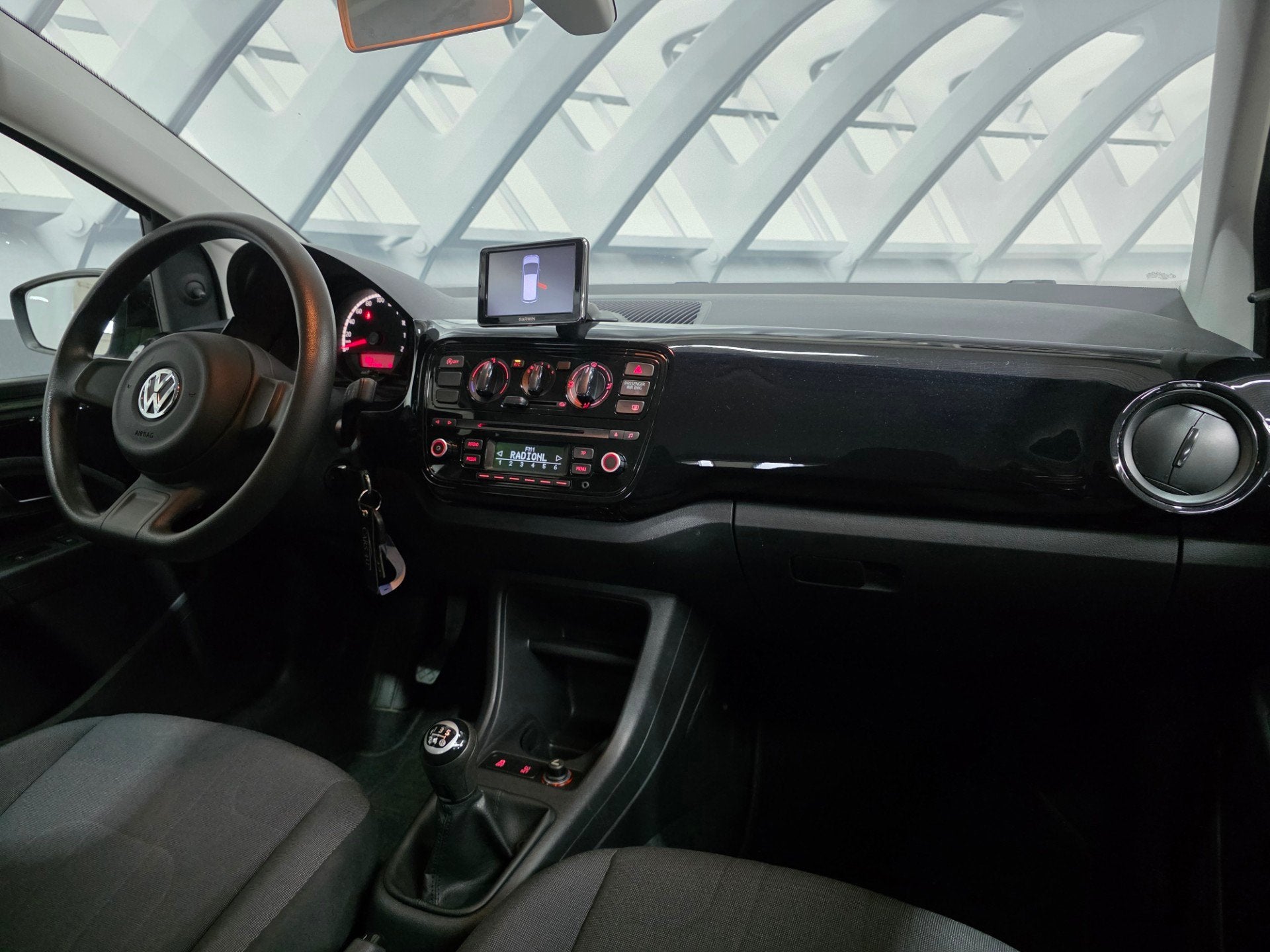 Volkswagen Up! 1.0 move up! Executive navi airco onderhoudhi, Auto's, Voorwielaandrijving, Euro 5, Stof, Gebruikt