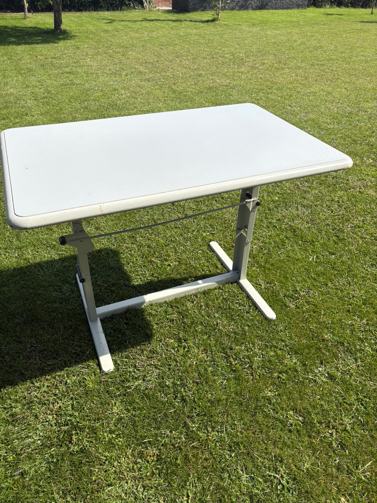 Tafel uit Kip Greyline caravan, Ophalen, Gebruikt
