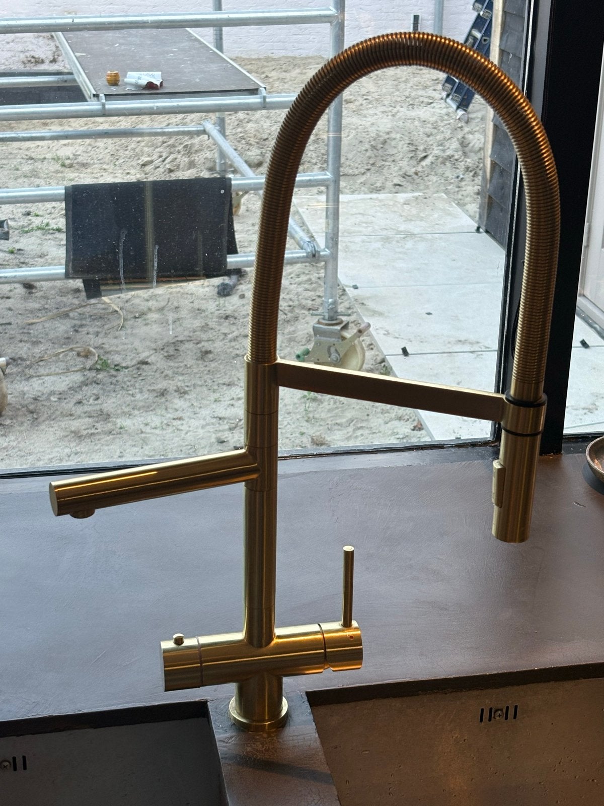 Gouden kokendwaterkraan met flexibele slang, Ophalen, Goud, Metaal, Overige merken