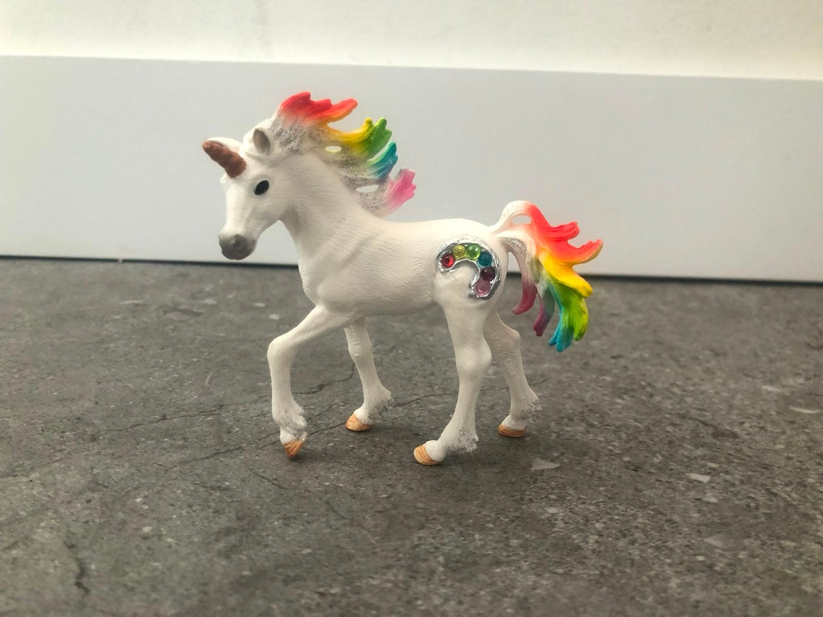 Schleich Eenhoorn met regenboog manen en staart, Verzamelen, Speelgoed, Ophalen of Verzenden, Zo goed als nieuw