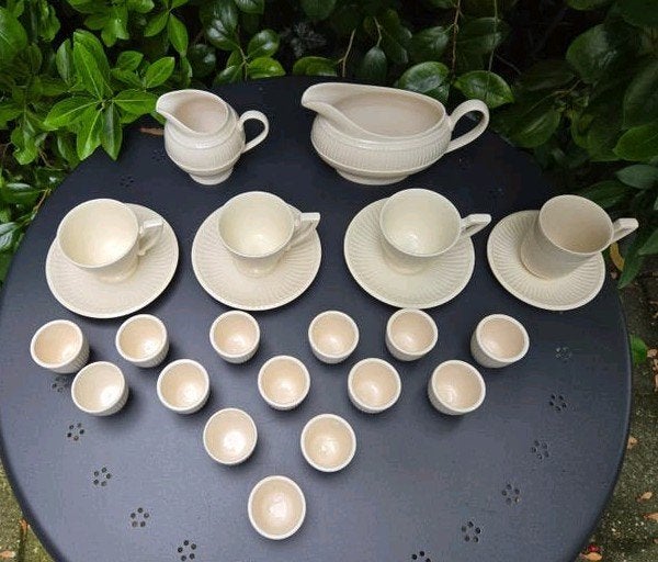 Wedgewood Edme (Queen's Ware), Ophalen of Verzenden