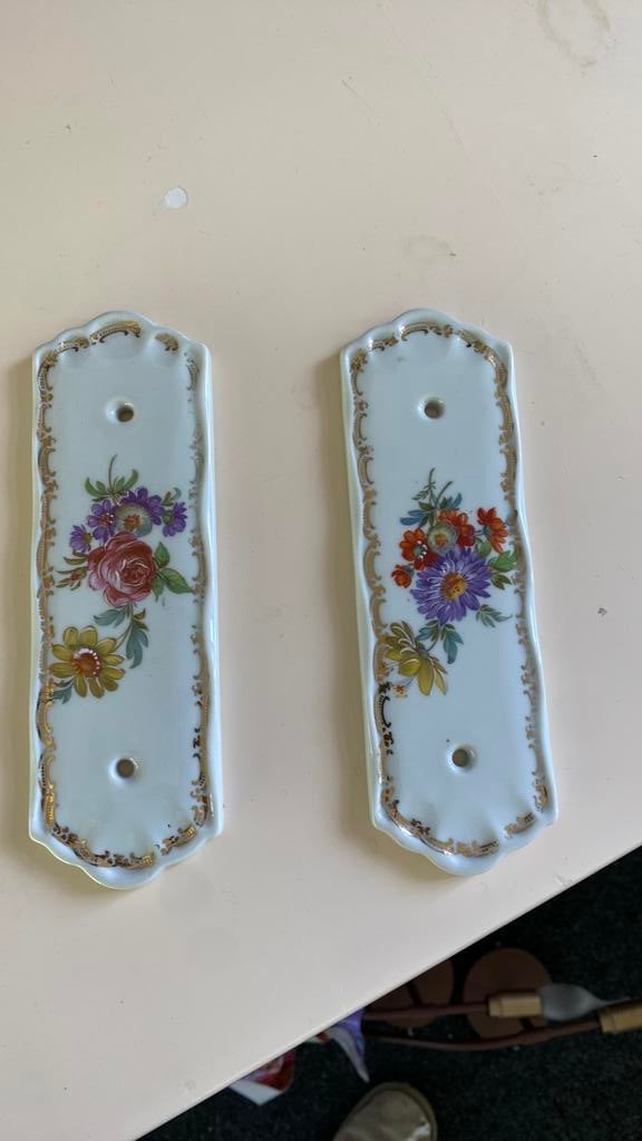 2 antieke porceleine deurvingerplaten, Ophalen of Verzenden