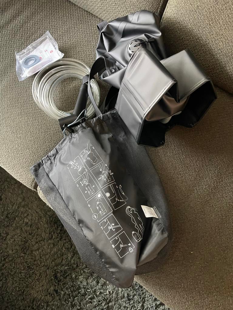 Nieuwe Decathlon campingdouche - nooit gebruikt, Ophalen, Nieuw