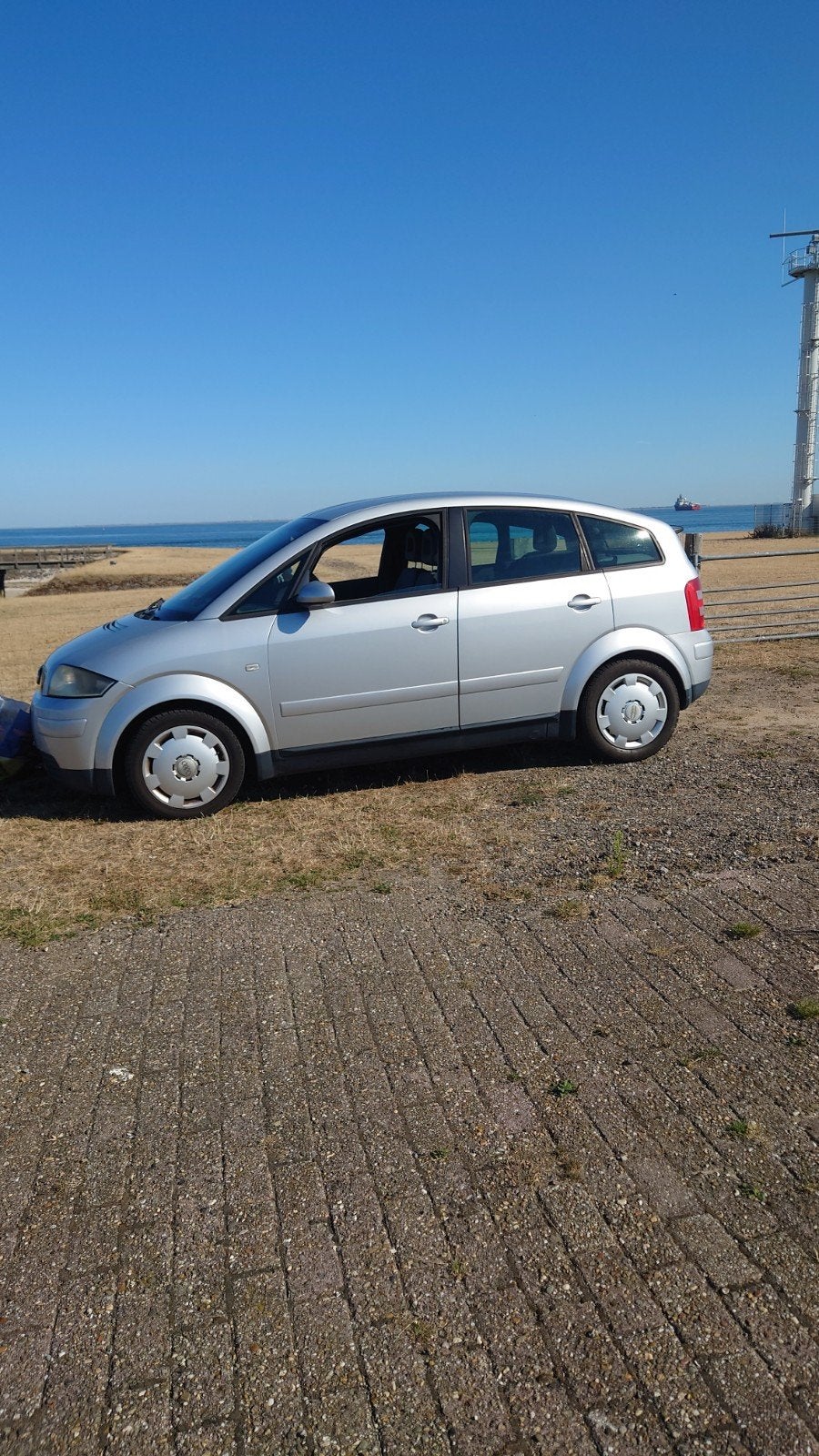 Audi A2 2001 Grijs, Auto's, Audi, 74 pk, 31 €/maand, 4 stoelen, A2